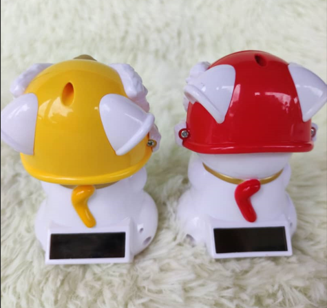 9.5cm Fortune cat with Lion Hood 太阳能醒狮招财猫 | Decor/Lifestyle