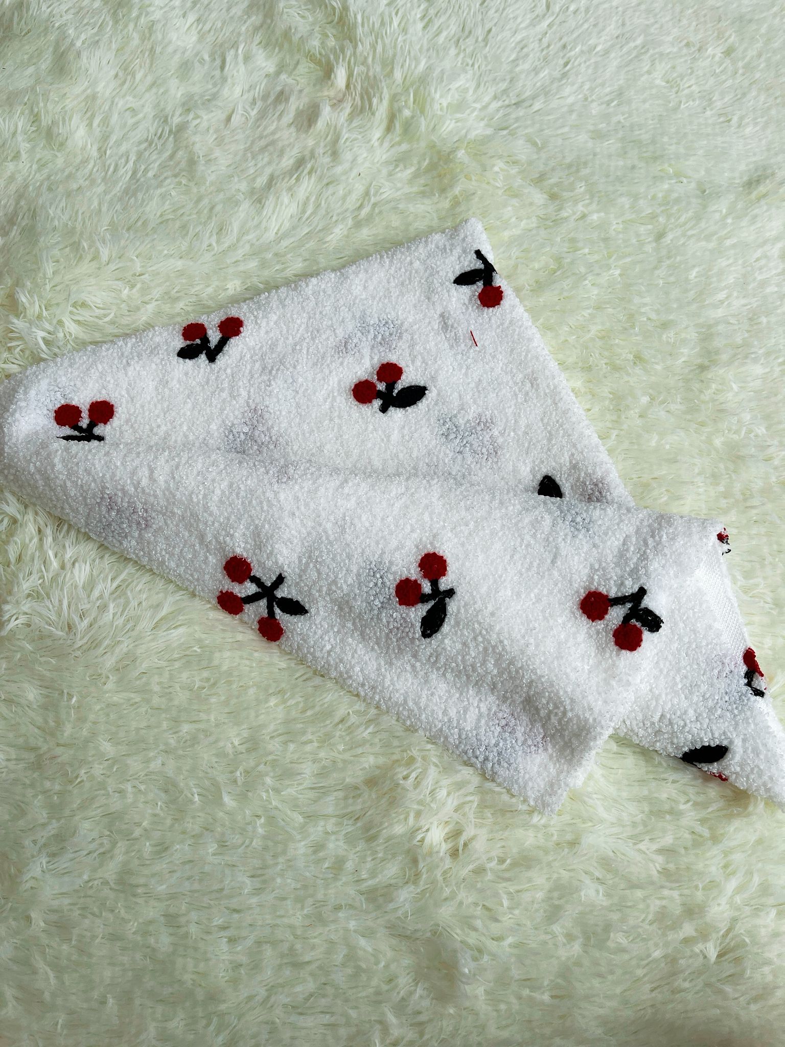 Fleece Cherry Design 1.7mx0.48m 樱桃款 B-Red | Wrapping Paper