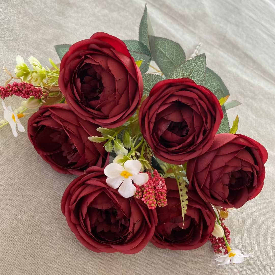 Rose Mix Hand-Tied Bouquet | Short Flowers