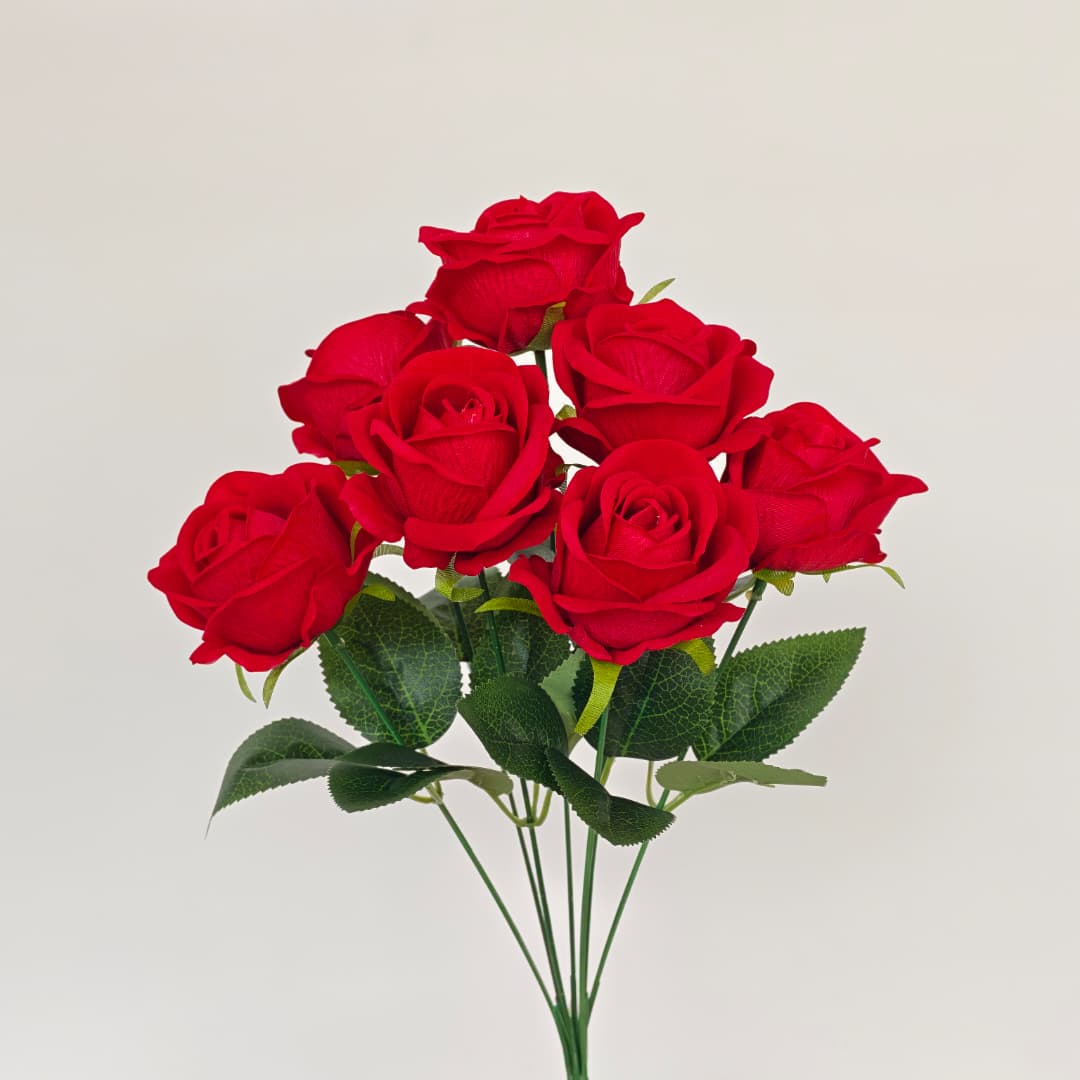 Velvet Rose x 7 (40cm) | Short Flowers