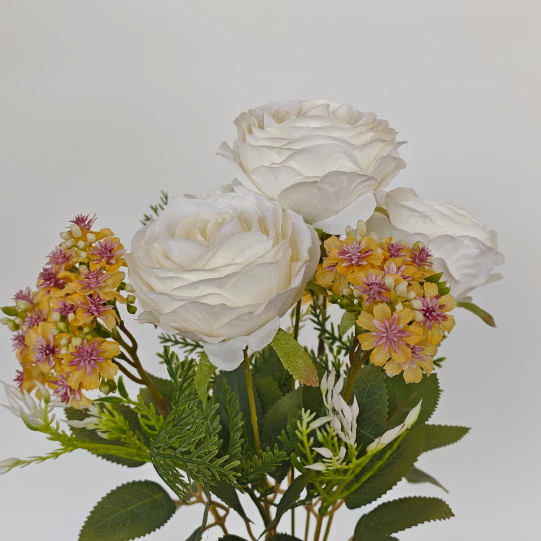 Rose Mix Hand-Tied Bouquet (42cm) | Short Flowers