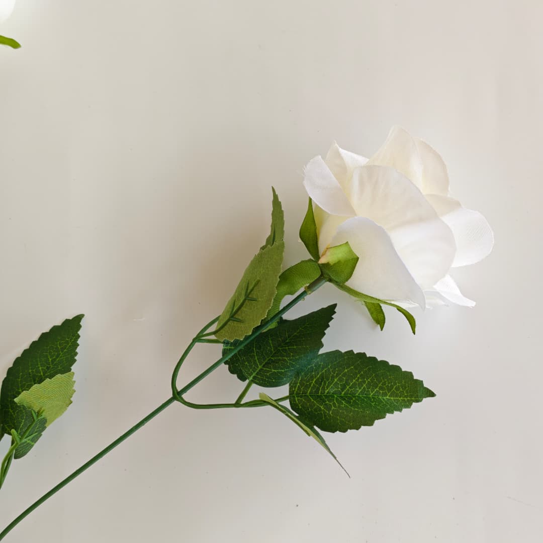 9 Heads Sweet Rose | Short Flowers