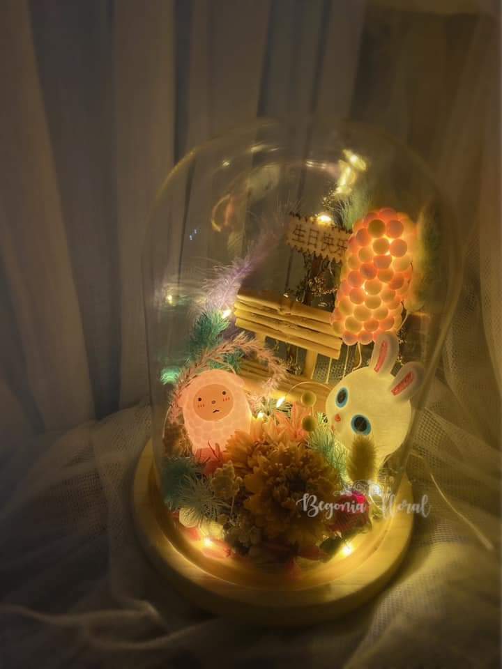 Eternal Flower Glass Dome with White LED Light (9*12cm) LED 灯永生花罩 白灯-Clear | Gift Boxes