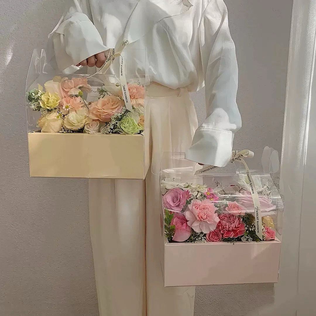 Portable PVC Folding Gift Box (27x19x30cm) | Gift Boxes